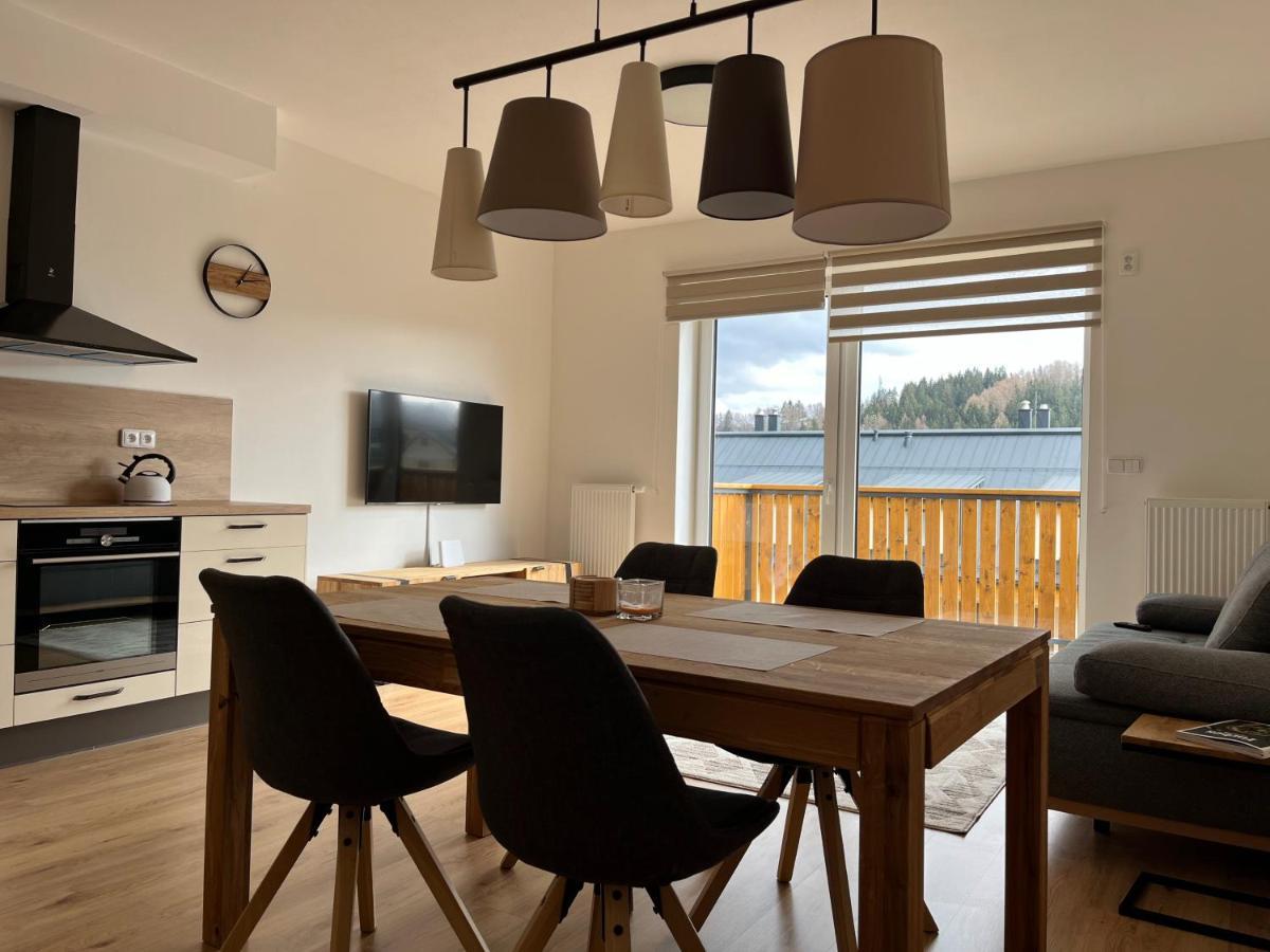 Kasperky Apartment กัชแปร์สแก ฮอรี ภายนอก รูปภาพ